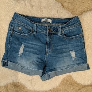Wanna Betta Butt Blue Distressed Shorts